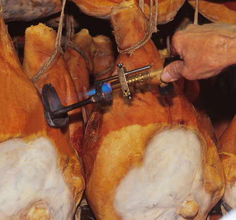 Prosciutto di Modena dop, la produzione tocca quota 140mila