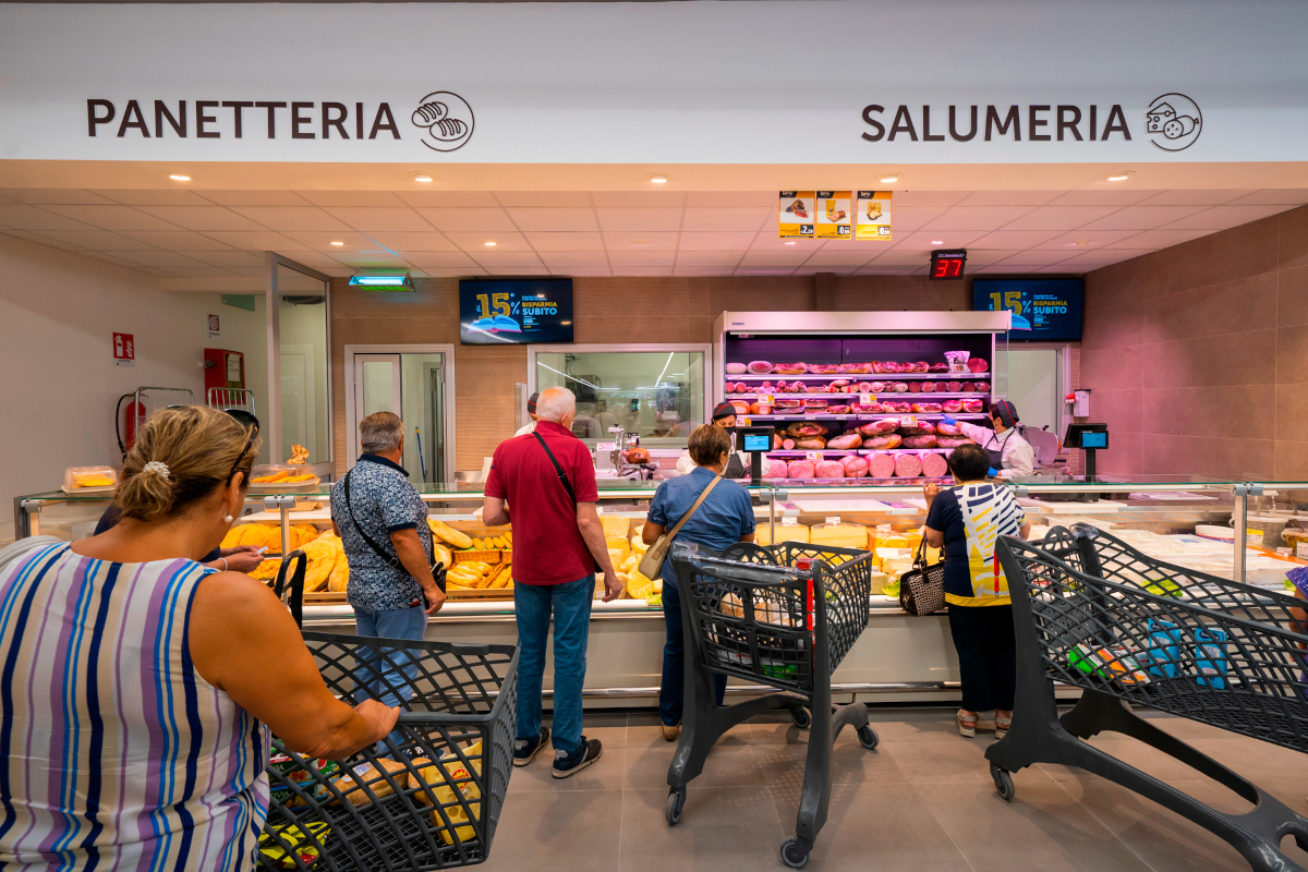 Multicedi inaugura un nuovo Decò Maxistore a Monteforte Irpino (Av)